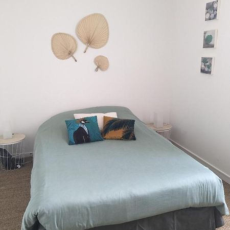 Appartement L'Hirondelle à Le Lion-d'Angers Extérieur photo